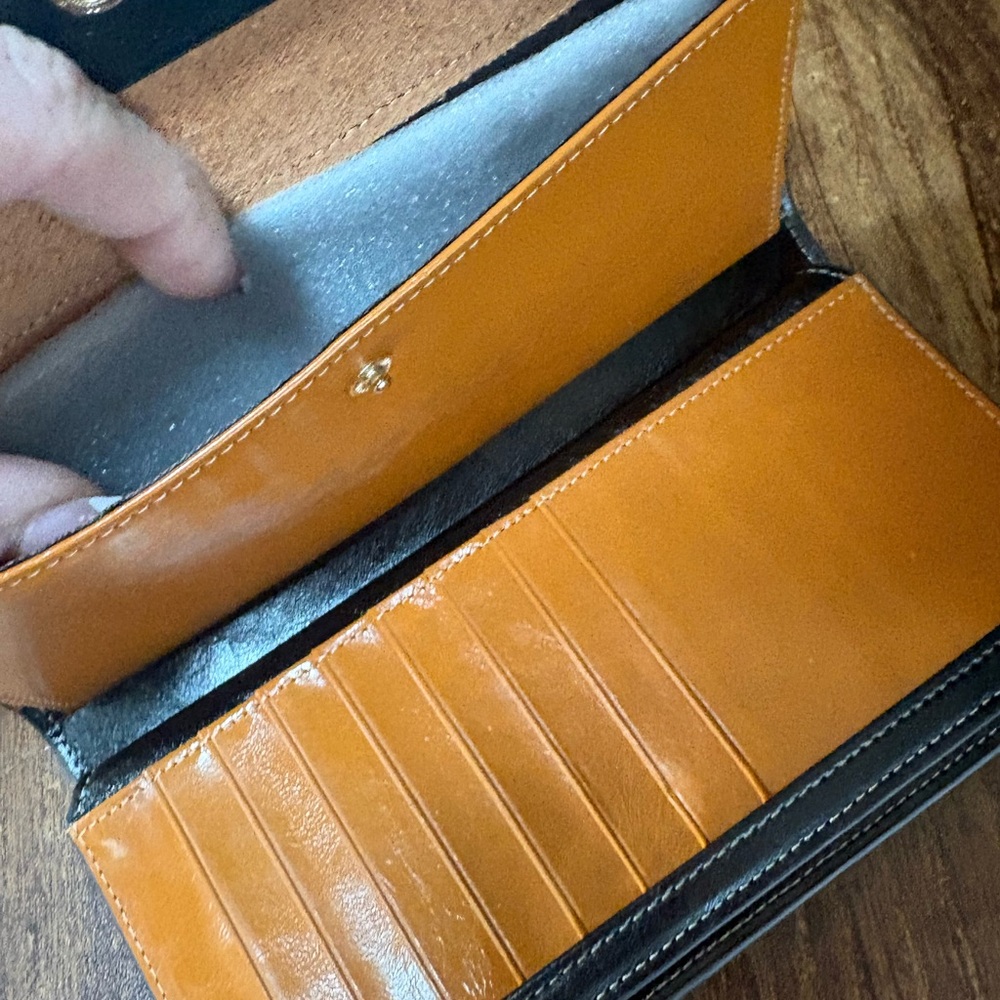 Tan Leather Wallet - Picture 4 of 4